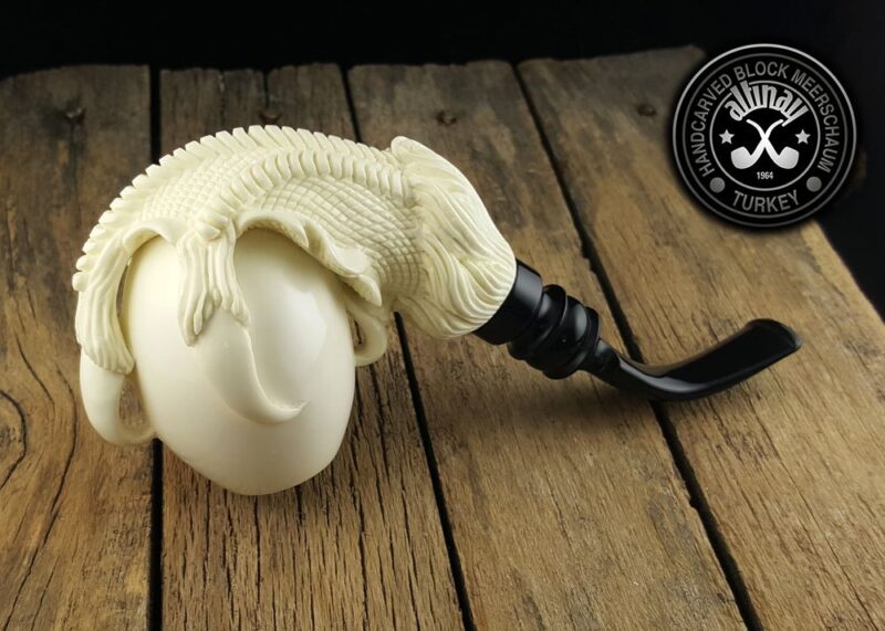 Eagle's Claw Meerschaum Pipe with Fitted Case