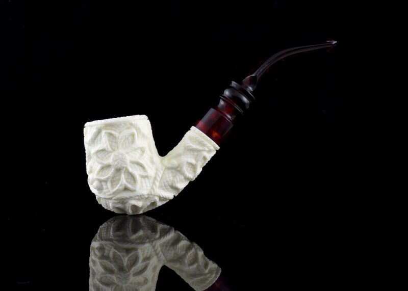 Bent Meerschaum Pipe