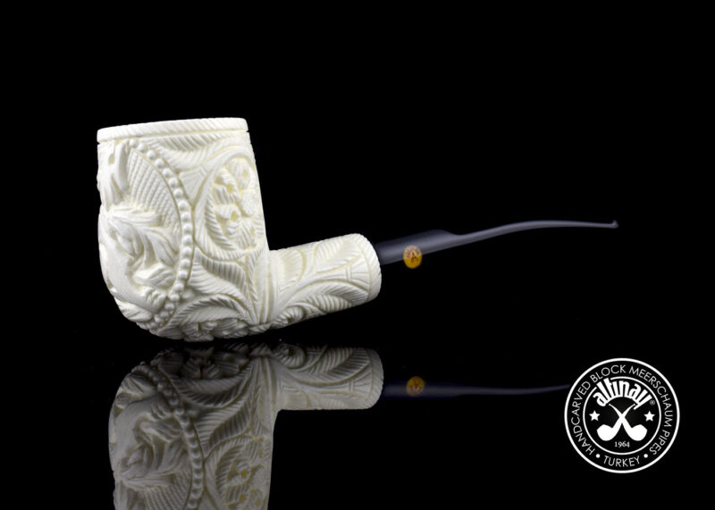 Billiard Meerschaum Pipe with Wolf Motif