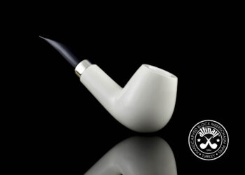 author meerschaum pipe