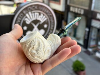 Apple Meerschaum Pipe with Dragon Motif 10205