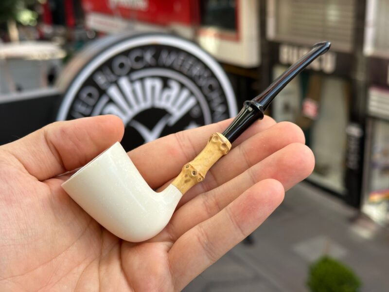 Pencilshank Bamboo Acorn Meerschaum Pipe Translucent A+++ 100003