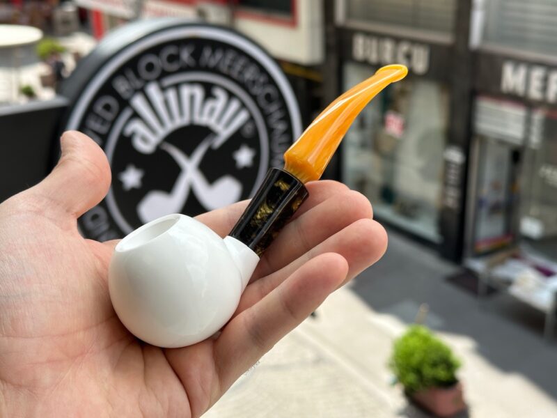 Ball Meerschaum Pipe with Resin Ferrule 100334