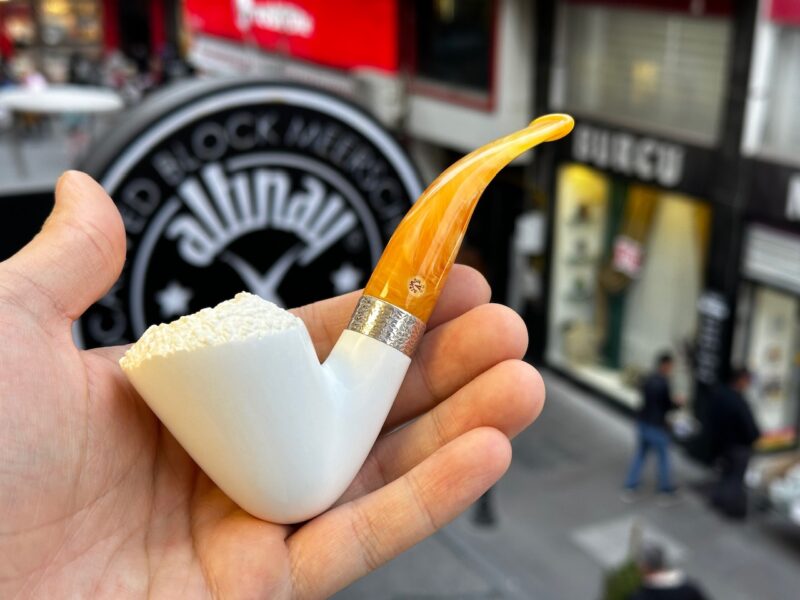 Dublin Meerschaum Pipe 101831