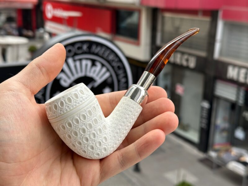 Rhodesian Silver Spigot Meerschaum Pipe 10346