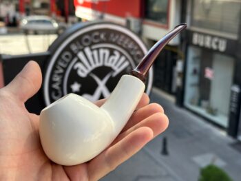 xL Brandy Meerschaum Pipe with Handcut Cumberland Stem 010132